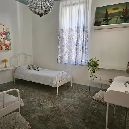 Casa Ichnusa * Sarzana